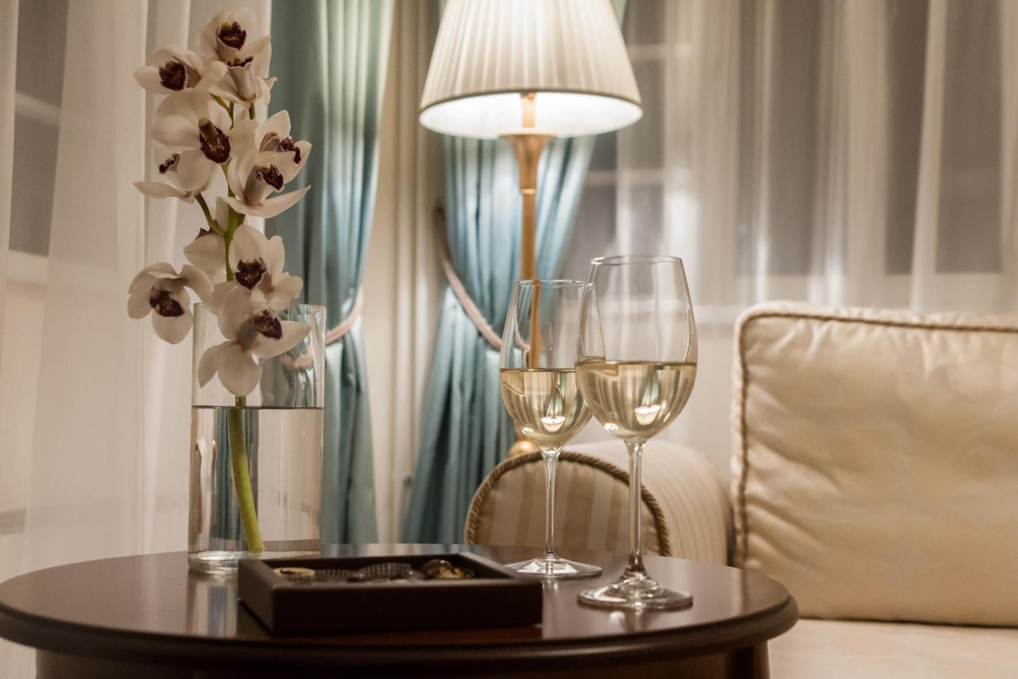 Hotel Katerina Znojmo Bagian luar foto
